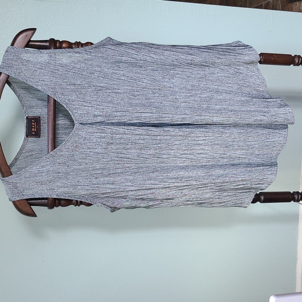 Amanda 1X sleeveless flowy blouse
